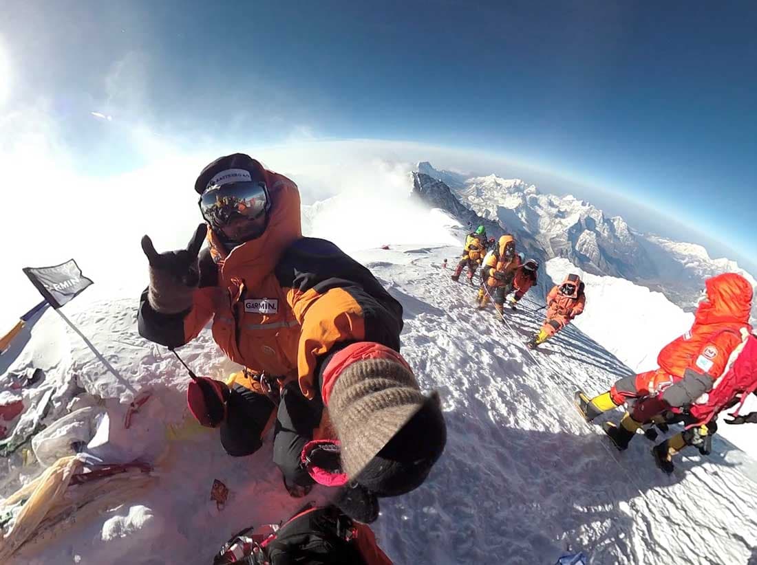Rasmus Kragh på toppen af Mount Everest